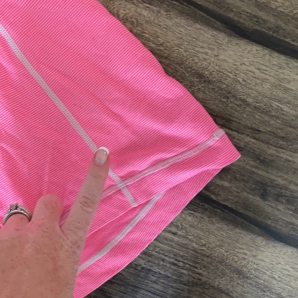Hot pink lululemon scoop neck - Picture 5 of 13